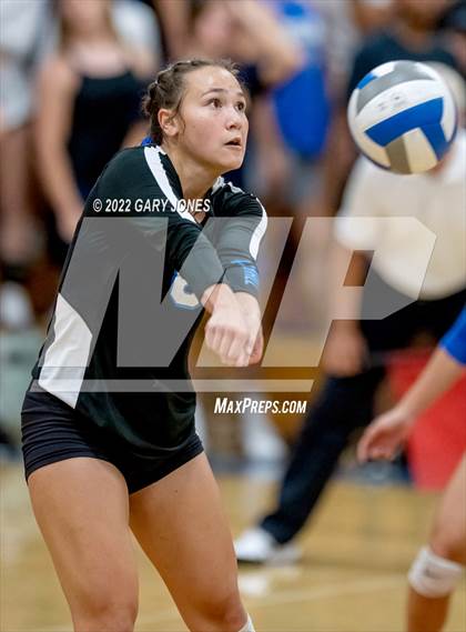 Thumbnail 3 in Whitney @ Rocklin photogallery.