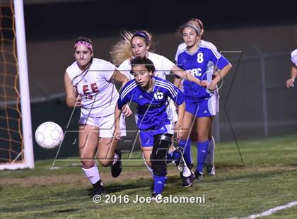 Thumbnail 2 in Lee [Robert E.] vs MacArthur [Douglas] (Blossom Athletic Center) photogallery.