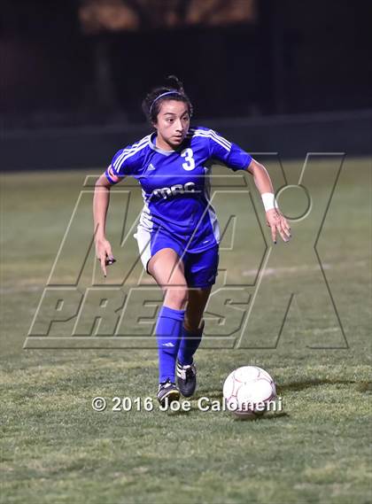 Thumbnail 2 in Lee [Robert E.] vs MacArthur [Douglas] (Blossom Athletic Center) photogallery.