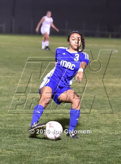 Thumbnail 2 in Lee [Robert E.] vs MacArthur [Douglas] (Blossom Athletic Center) photogallery.