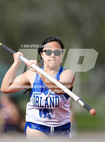 Thumbnail 3 in Eagle Relays (Pole Vault) photogallery.