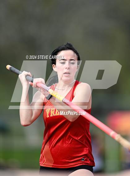 Thumbnail 1 in Eagle Relays (Pole Vault) photogallery.