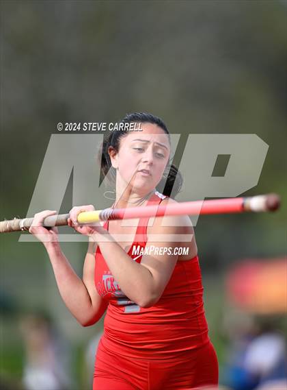 Thumbnail 1 in Eagle Relays (Pole Vault) photogallery.