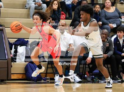 Thumbnail 2 in Chaminade vs St Francis photogallery.