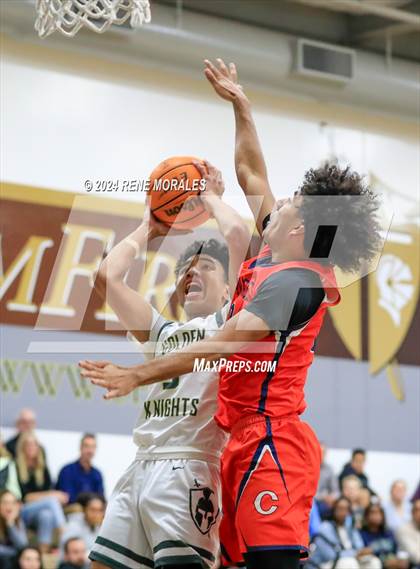 Thumbnail 2 in Chaminade vs St Francis photogallery.