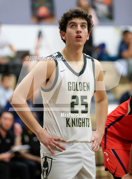 Thumbnail 3 in Chaminade vs St Francis photogallery.