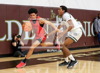 Thumbnail 2 in Chaminade vs St Francis photogallery.