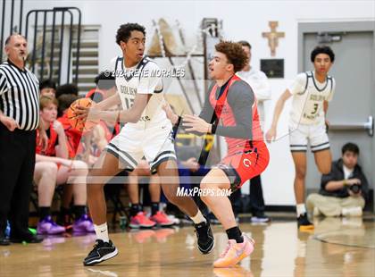 Thumbnail 3 in Chaminade vs St Francis photogallery.
