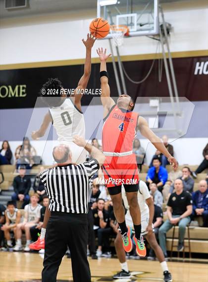 Thumbnail 1 in Chaminade vs St Francis photogallery.