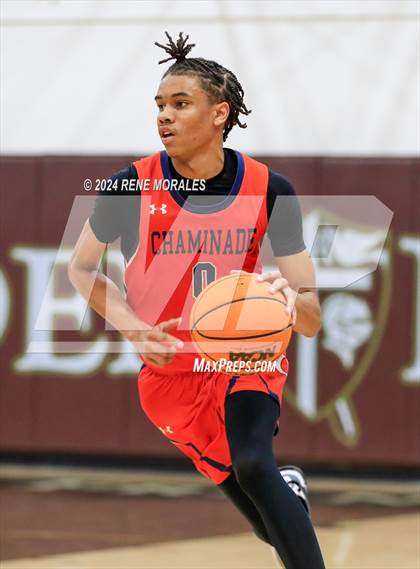 Thumbnail 1 in Chaminade vs St Francis photogallery.