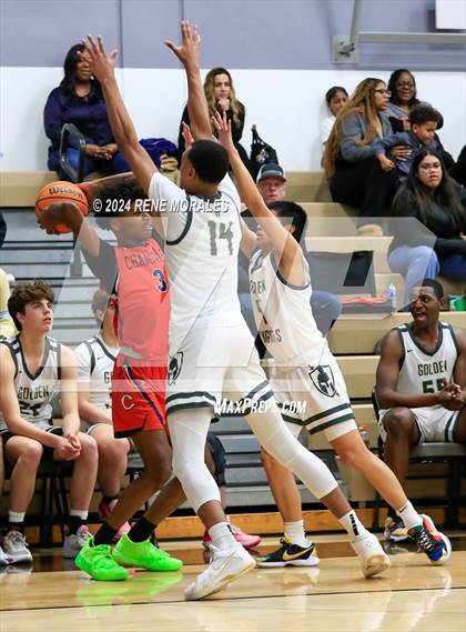 Thumbnail 3 in Chaminade vs St Francis photogallery.