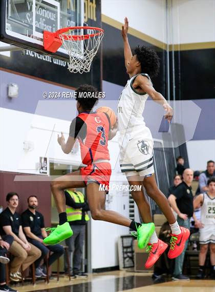 Thumbnail 1 in Chaminade vs St Francis photogallery.