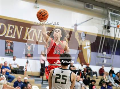 Thumbnail 1 in Chaminade vs St Francis photogallery.