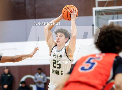 Thumbnail 1 in Chaminade vs St Francis photogallery.