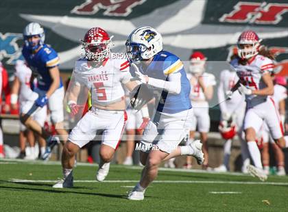 Thumbnail 3 in Sunnyvale vs. Van (UIL 4A Div 2 Regional Round) photogallery.