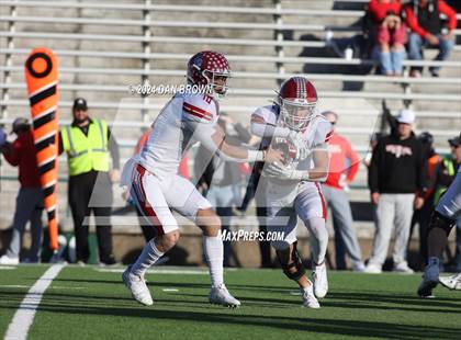 Thumbnail 2 in Sunnyvale vs. Van (UIL 4A Div 2 Regional Round) photogallery.