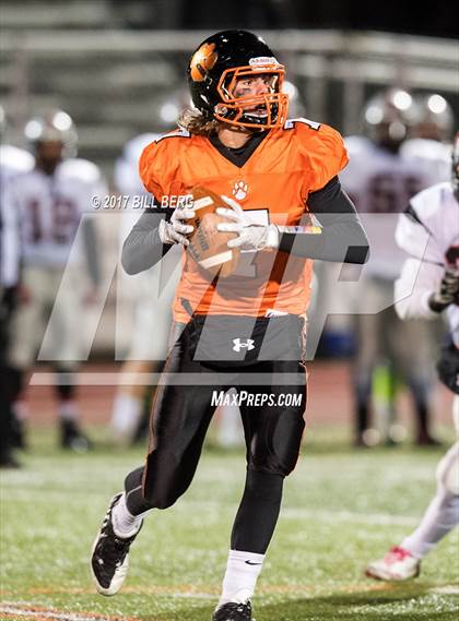 Thumbnail 2 in Warde @ Ridgefield photogallery.