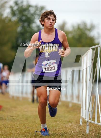 Thumbnail 1 in UIL Cross Country 1A Finals (5K) photogallery.