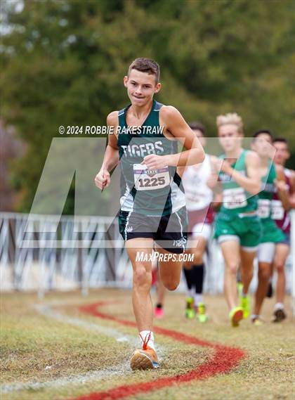 Thumbnail 2 in UIL Cross Country 1A Finals (5K) photogallery.