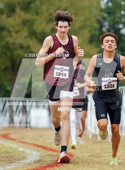 Thumbnail 3 in UIL Cross Country 1A Finals (5K) photogallery.