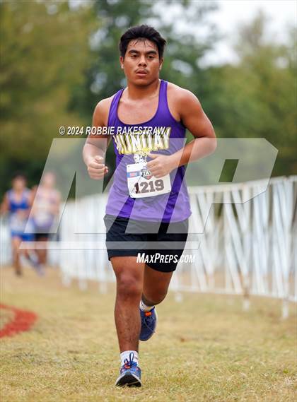 Thumbnail 3 in UIL Cross Country 1A Finals (5K) photogallery.