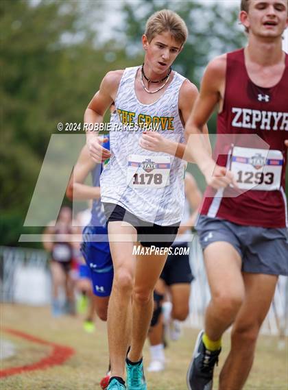 Thumbnail 1 in UIL Cross Country 1A Finals (5K) photogallery.