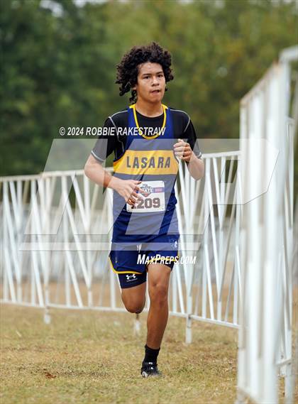 Thumbnail 3 in UIL Cross Country 1A Finals (5K) photogallery.