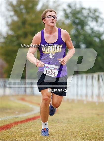 Thumbnail 3 in UIL Cross Country 1A Finals (5K) photogallery.