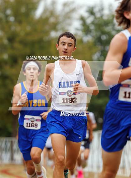 Thumbnail 2 in UIL Cross Country 1A Finals (5K) photogallery.