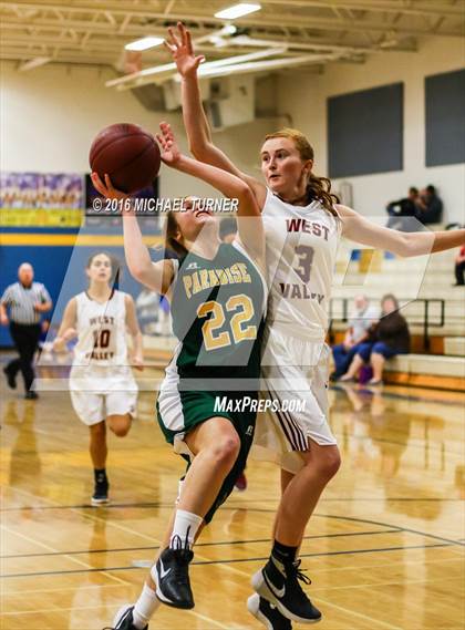 Thumbnail 1 in Paradise vs. West Valley photogallery.