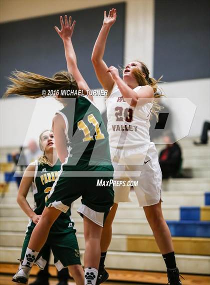 Thumbnail 1 in Paradise vs. West Valley photogallery.