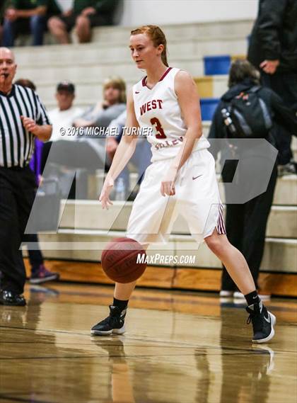 Thumbnail 2 in Paradise vs. West Valley photogallery.