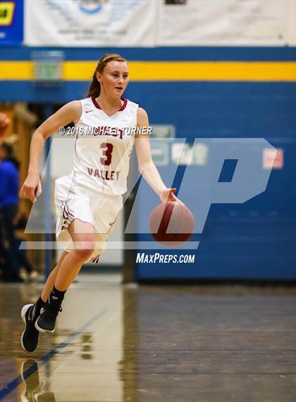 Thumbnail 2 in Paradise vs. West Valley photogallery.
