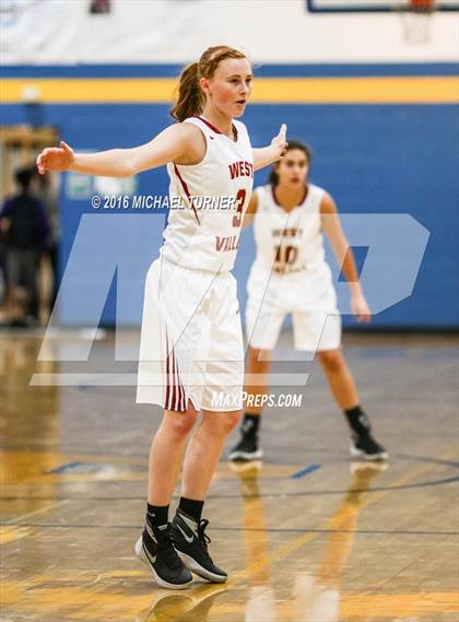 Thumbnail 3 in Paradise vs. West Valley photogallery.