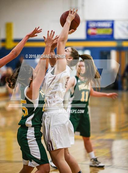 Thumbnail 1 in Paradise vs. West Valley photogallery.