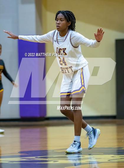 Thumbnail 1 in Lumberton @ Jack Britt photogallery.