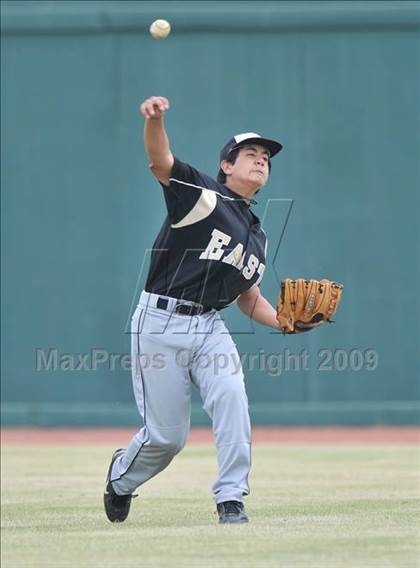 Thumbnail 2 in Marcus vs. Plano East (5A Region I Quarterfinals) photogallery.
