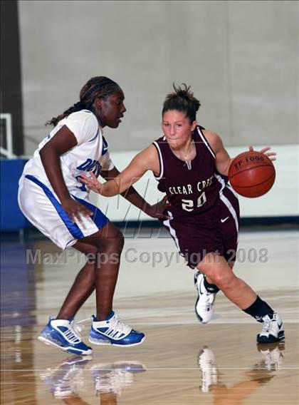 Thumbnail 3 in Clear Creek vs. Dickinson (McDonald's Texas Invitational) photogallery.