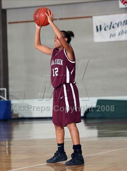 Thumbnail 1 in Clear Creek vs. Dickinson (McDonald's Texas Invitational) photogallery.