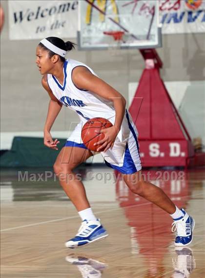 Thumbnail 1 in Clear Creek vs. Dickinson (McDonald's Texas Invitational) photogallery.