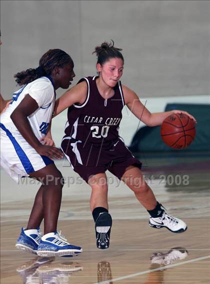 Thumbnail 1 in Clear Creek vs. Dickinson (McDonald's Texas Invitational) photogallery.