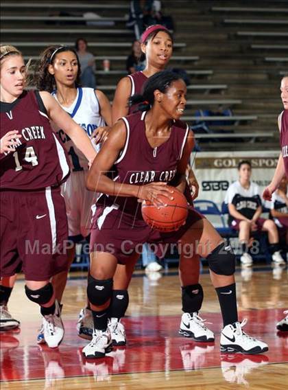 Thumbnail 1 in Clear Creek vs. Dickinson (McDonald's Texas Invitational) photogallery.