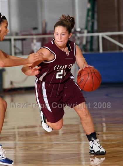 Thumbnail 3 in Clear Creek vs. Dickinson (McDonald's Texas Invitational) photogallery.