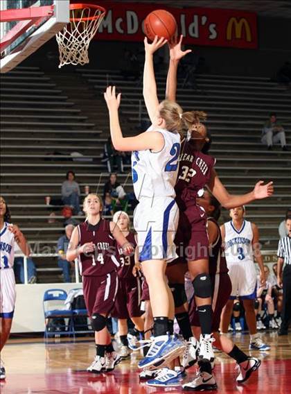 Thumbnail 3 in Clear Creek vs. Dickinson (McDonald's Texas Invitational) photogallery.