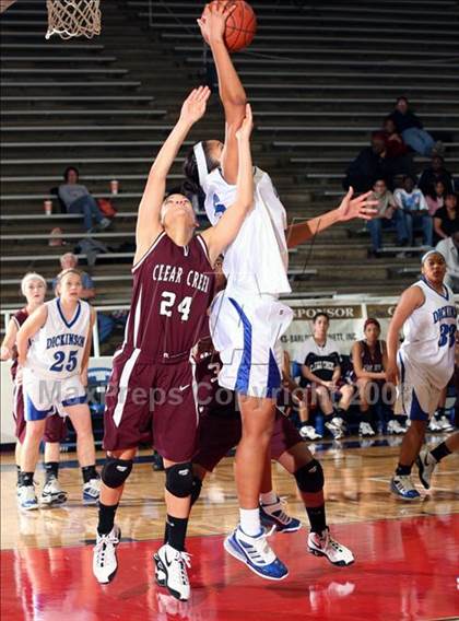 Thumbnail 2 in Clear Creek vs. Dickinson (McDonald's Texas Invitational) photogallery.