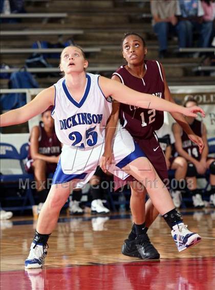 Thumbnail 2 in Clear Creek vs. Dickinson (McDonald's Texas Invitational) photogallery.