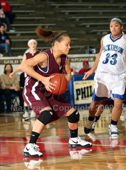 Thumbnail 2 in Clear Creek vs. Dickinson (McDonald's Texas Invitational) photogallery.