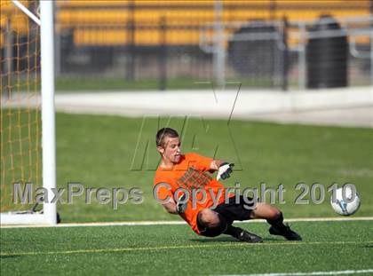 Thumbnail 1 in Westwood vs Naaman Forest (5A Regional Semifinals) photogallery.