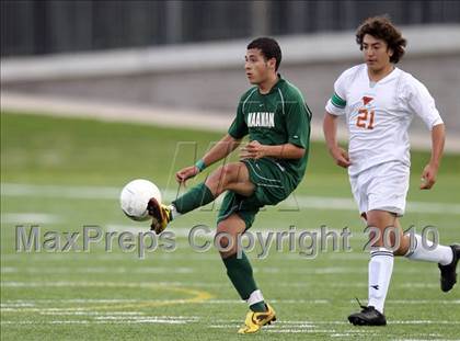 Thumbnail 2 in Westwood vs Naaman Forest (5A Regional Semifinals) photogallery.