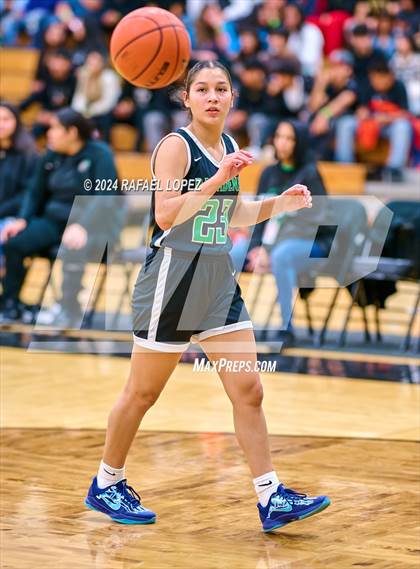 Thumbnail 2 in Clear Lake vs. Pasadena (McDonald's Texas Invitational) photogallery.